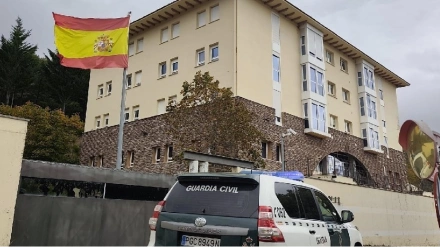 Cuartel de la Guardia Civil en la localidad de Barruelo de Santullán