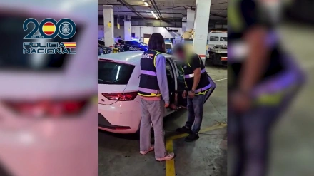 Liberan a una mujer y a sus dos hijos menores tras trece días secuestrados dentro de un coche por su expareja: "Me quiere matar, avisa a la policía"
