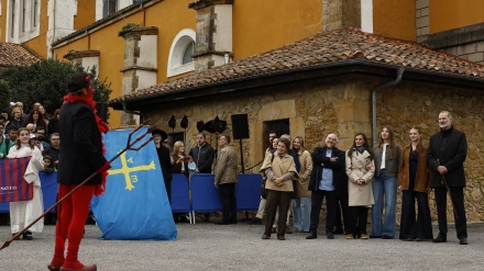 La Familia Real en Valdesoto