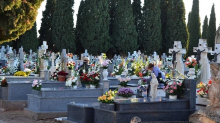 Todo listo en Alicante para Todos los Santos