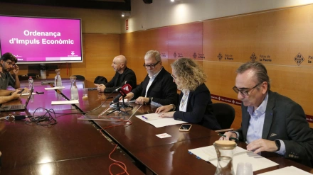 Roda de premsa de la nova ordenança d'Impuls Econòmic a la Paeria de Lleida