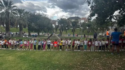 Salida de una de las pruebas para los corredores más jóvenes