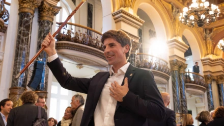 Jon Insausti, investido nuevo alcalde de San Sebastián