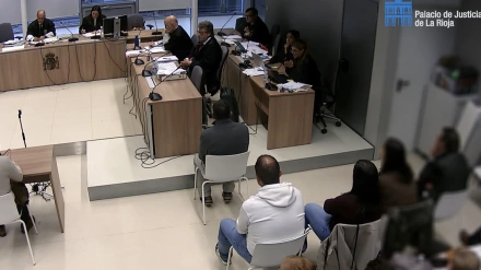 Un policía testifica en el juicio por el asesinato de una mujer en Logroño, apuntando al marido burgalés como culpable por pruebas que contradicen su relato