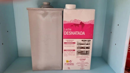 Bricks apilables con materiales reciclados