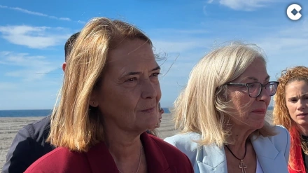 Motril recibe el espigón de Playa Granada que pone fin a años de problemas