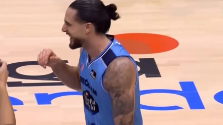 Francis Alonso uno de los mejores del partido