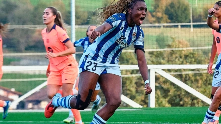 La Real Sociedad sorprende al Barcelona en la Liga F