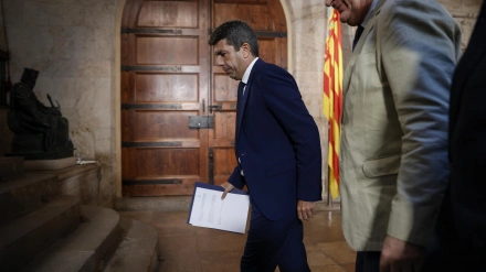 El ya expresidente de la Generalitat, Carlos Mazón, al finalizar su comparecencia en la que ha anunciado su dimisión