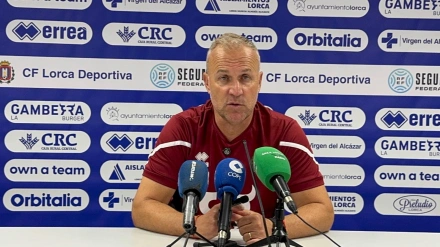 Sebas López, entrenador del CF Lorca Deportiva