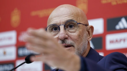 El seleccionador considera que Lamine Yamal está en perfectas condiciones y por eso lo ha citado.