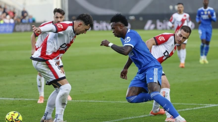 Vinicius, protagonista en la primera parte del Rayo-Real Madrid