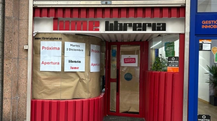 Fachada de la Librería Lume de A Coruña