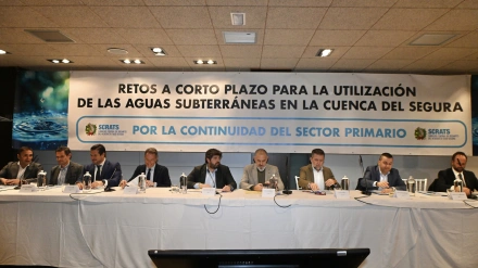 López Miras durante la asamblea del SCRATS