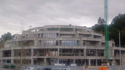 Obras del auditorio de Bastiagueiro (Oleiros, A Coruña)