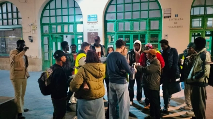 Temporeros atendidos por voluntarios de Cáritas