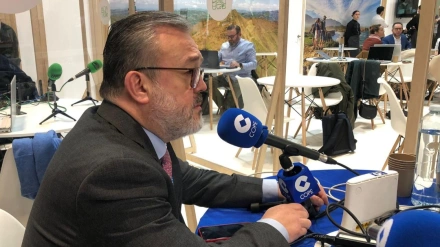 Alfredo García Quintana participando en un programa de COPE Asturias