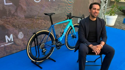 Alberto Contador, durante un acto en Tenerife