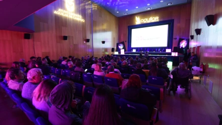 Proyección en el Cine Amor