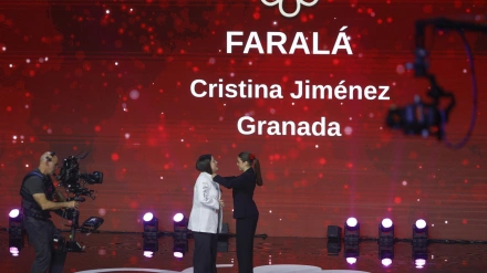 El restaurante Faralá, de Cristina Jiménez, en Granada, recibe su estrella Michelín durante la gala de entrega de las Estrellas Michelín 2026, este martes en Málaga.