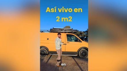 José Antonio y su furgoneta camperizada