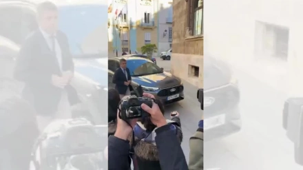 Mazón al llegar a la sede del gobierno valenciano