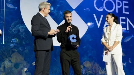 Gayà recibe el galardón en el 60 aniversario de COPE Valencia