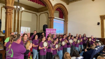 As pandereteiras de Loureiro abriron este aniversario