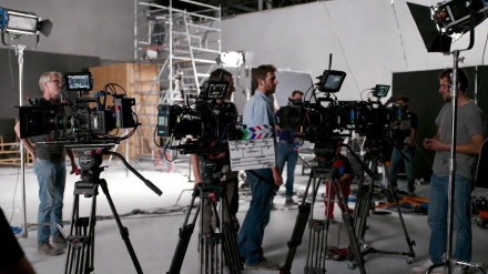 La escuela ofrece formación práctica para intérpretes y futuros profesionales del sector