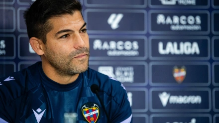 Del Moral debutará en Pamplona en Liga tras hacerlo ya en Copa