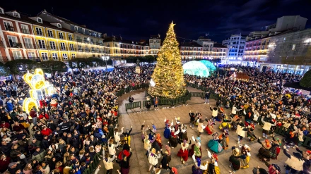 Acto de inauguración del encendido navideño de Burgos