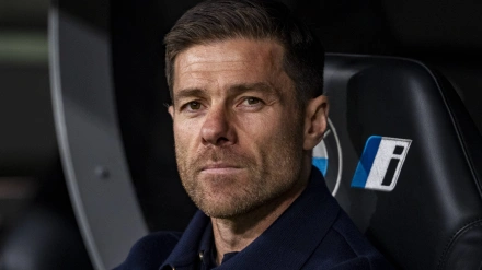 Xabi Alonso, en el banquillo del Bernabéu