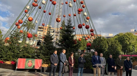 Presentación actividades del árbol de la Navidad en Murcia