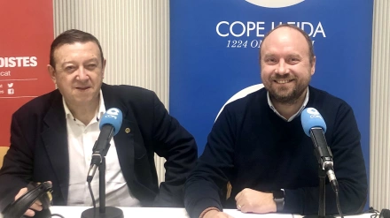 Cosme Garcia i Ricard Alvarez durant un exterior de COPE Lleida