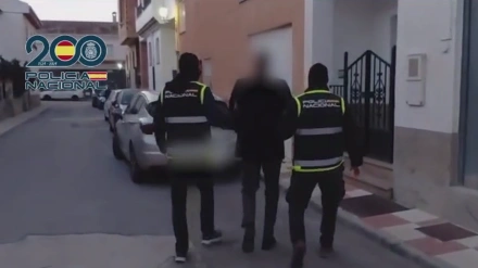 La Policía Nacional detiene a 57 ultras por una violenta pelea previa a un partido de fútbol disputado en Granada