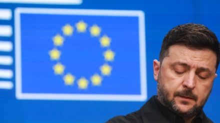 El presidente ucraniano, Volodymyr Zelensky, ofrece una conferencia de prensa durante la cumbre del Consejo de la UE en Bruselas, Bélgica.