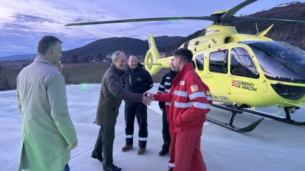 Miguel Ángel Clavero visita el helipuerto de Jaca