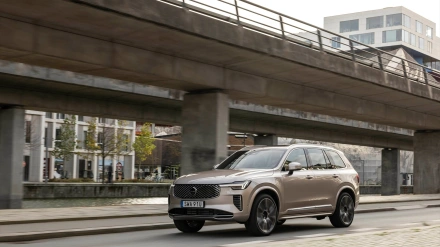Nuevo Volvo XC90 T8 - dynamic