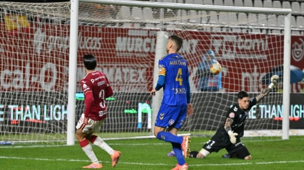 El Real Murcia camina con paso firme de la mano de Colunga