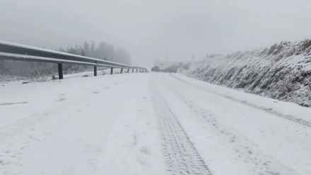 La nieve cuajó en diferentes puntos del concello de As Pontes