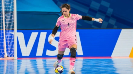 Elena González, portera en la selección española de fútbol sala