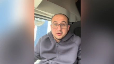 Javi Pájaro, camionero, en el vídeo