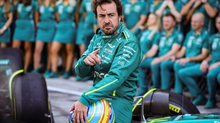 ALONSO Fernando (spa), Aston Martin F1 Team AMR25, retrato durante el Gran Premio de Abu Dabi de Fórmula 1 de 2025, 24ª ronda del Campeonato Mundial de Fórmula Uno de la FIA de 2025