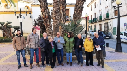 Colectivos vecinales de Lorca con representantes de IU