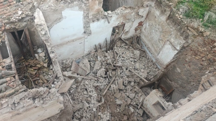 Vista aérea del derrumbe de una casa en la calle Cava