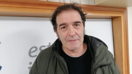 Suso Basterrechea, comisario de la muestra de Ricardo Segura Torrella