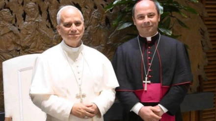 El obispo Eloy Santiago pudo saludar en septiembre al Papa León