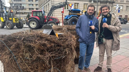 Jorge Bustos y Juan Maceiras, en las protestas del campo en Ourense