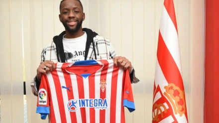 Yann Kembo cuando llegó al Sporting