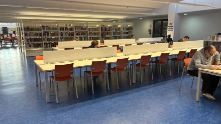 Biblioteca Rafael Azcona Logroño